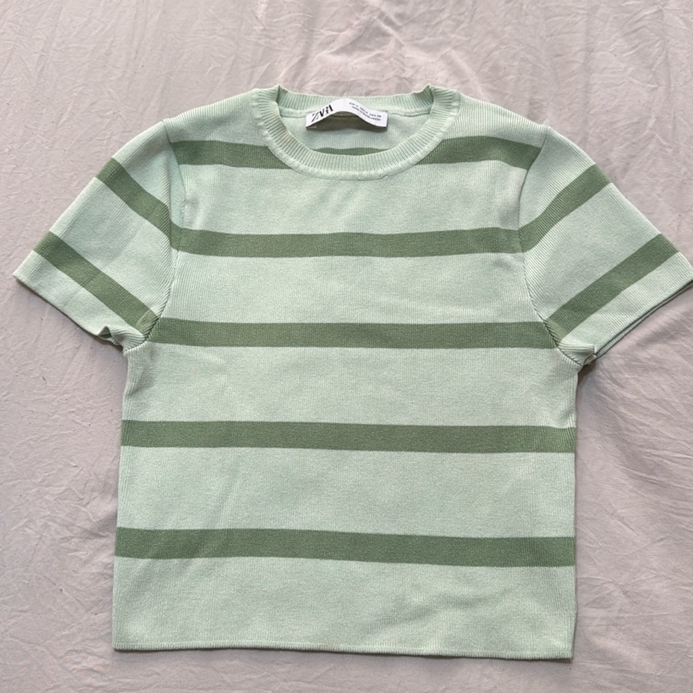 Zara Short Sleeve Stripped Tshirt